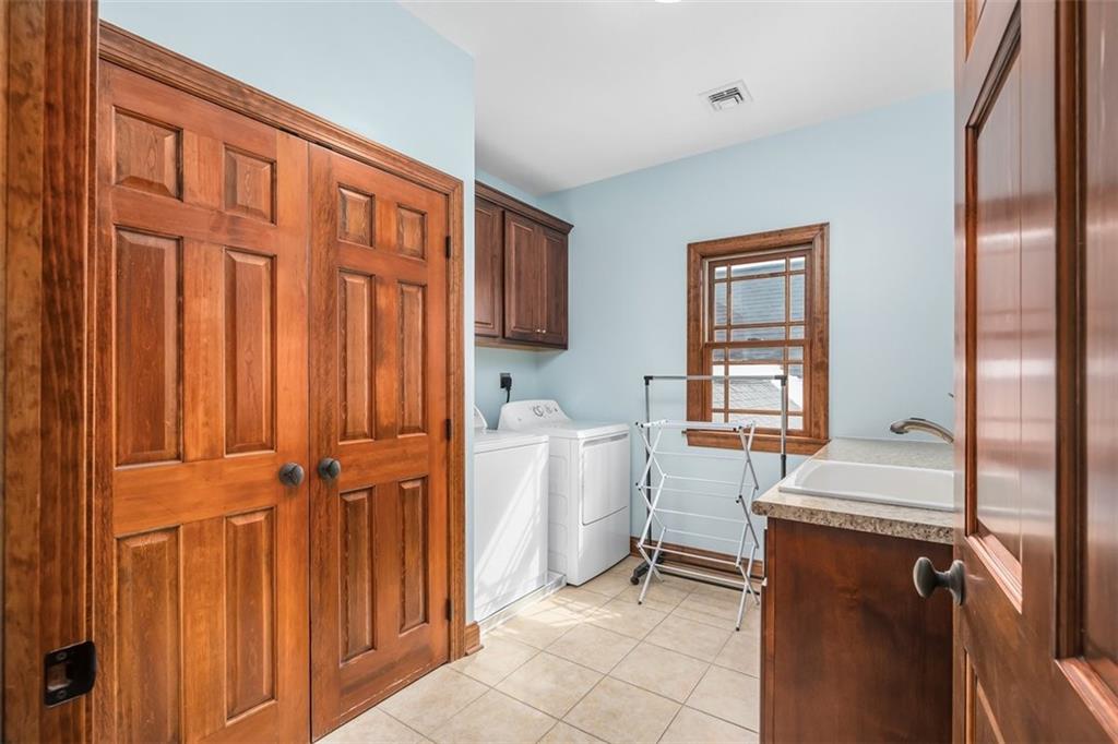 194 Pflug Road New Brighton, PA 15066 - Photo 28 of 50 Gallery Image 28