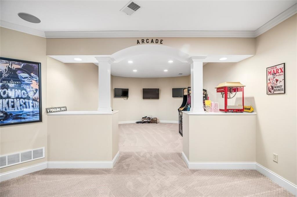 194 Pflug Road New Brighton, PA 15066 - Photo 35 of 50 Gallery Image 35