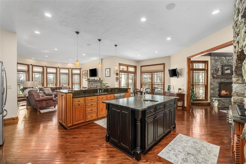 194 Pflug Road New Brighton, PA 15066 - Photo 10 of 50 Gallery Image 10
