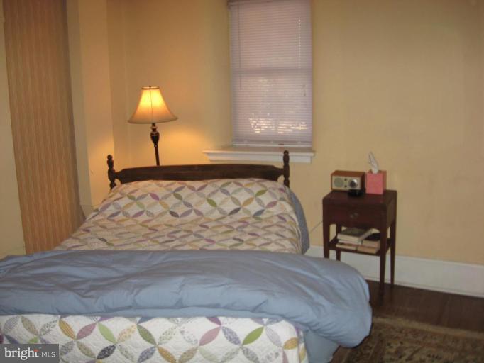 2725 Frederick Road Catonsville, MD 21228 - Photo 11 of 13 Bedroom #1