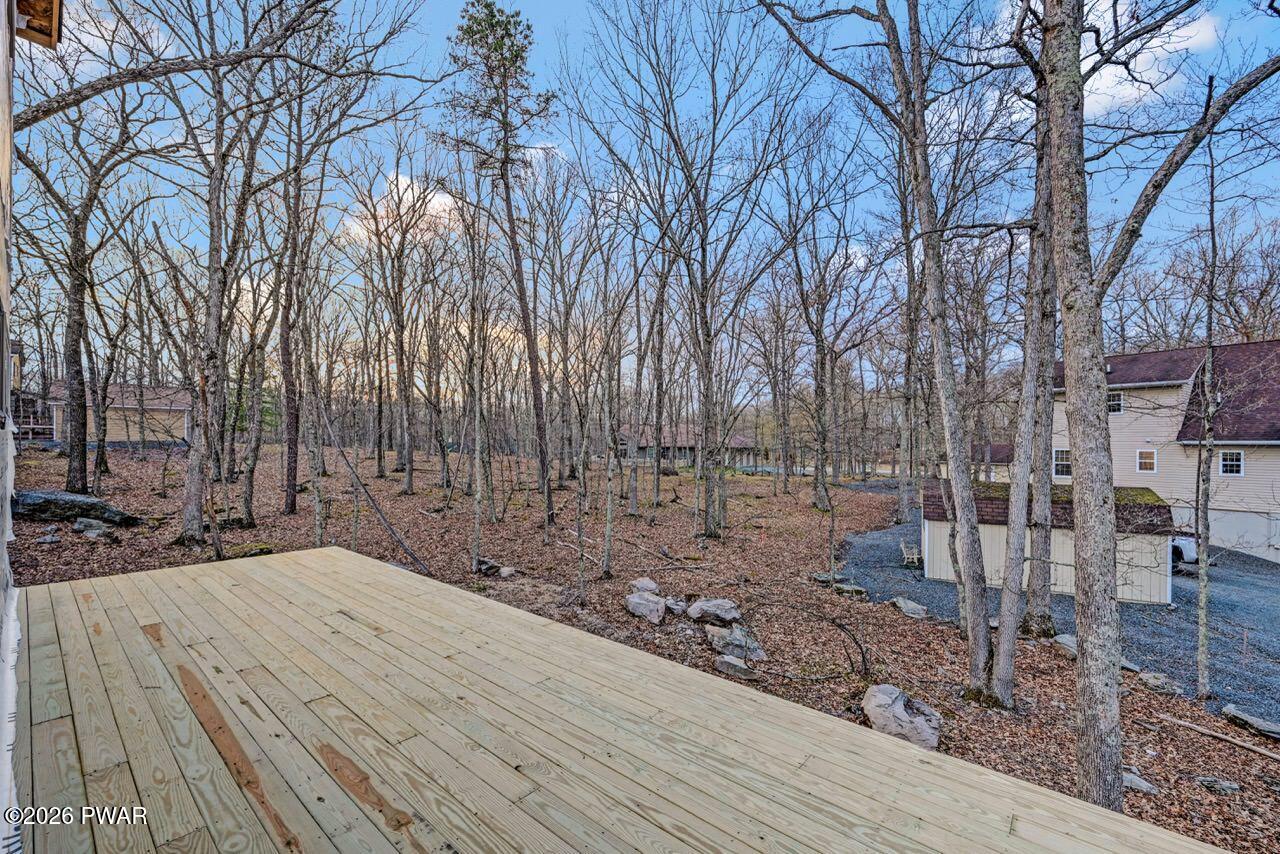 101 Maple Leaf Road Lackawaxen, PA 18435 - Photo 30 of 126