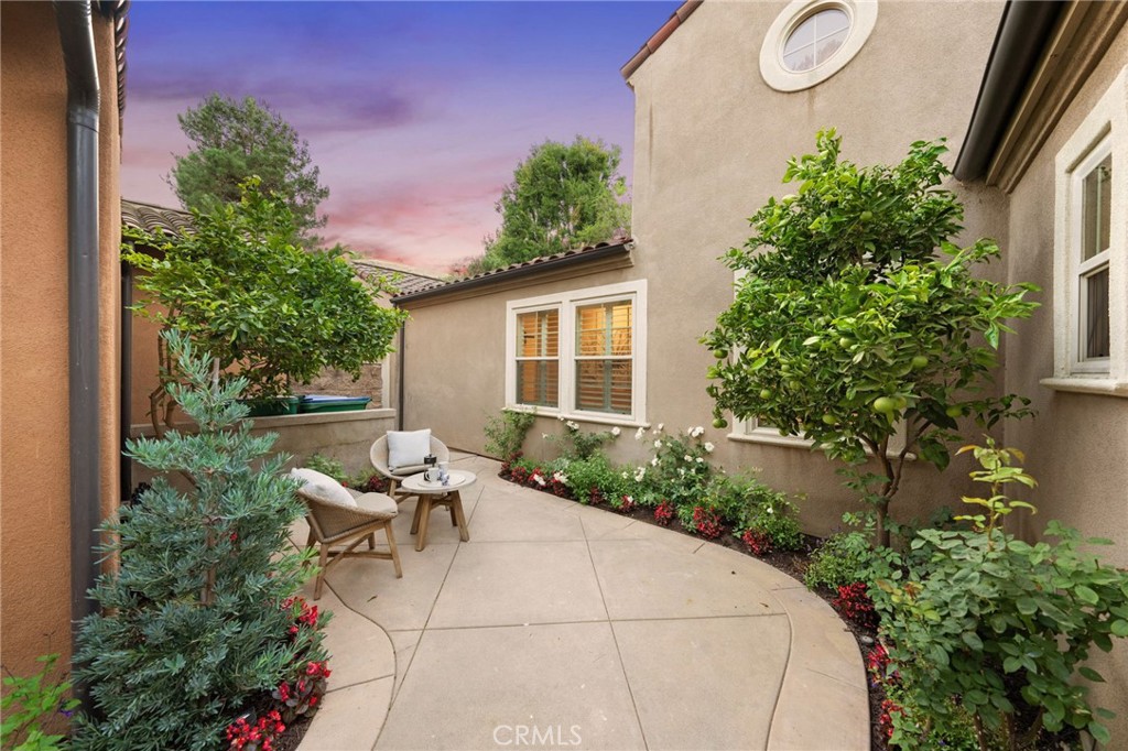 45 Shade Tree Irvine, CA 92603 - Photo 10 of 62 a view of backyard with outdoor seating and green space