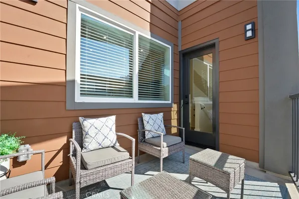 $749,900 | 18082 Prairie Avenue, Unit 102, Torrance, CA 90504