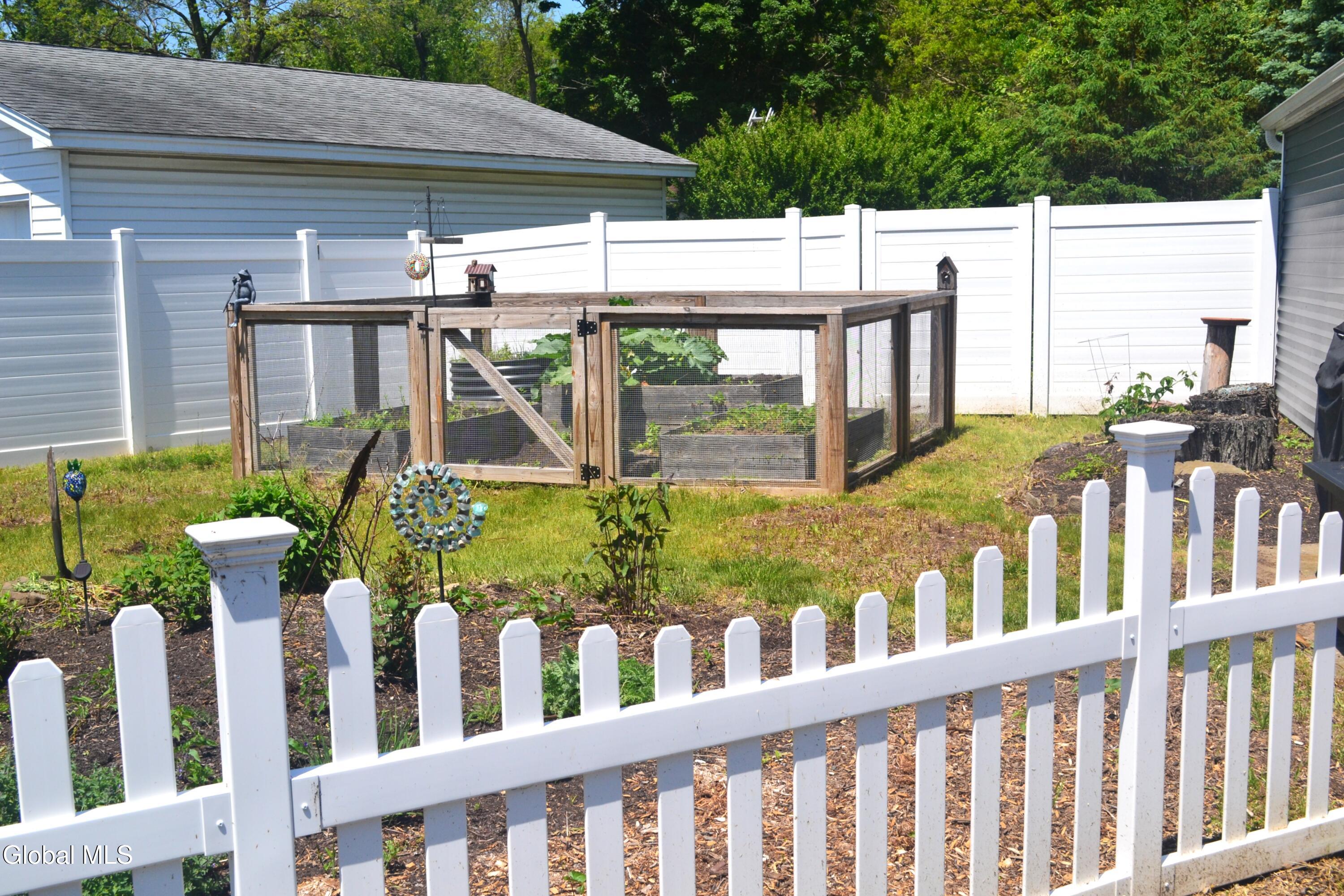 439 Krumkill Road Bethlehem, NY 12203 - Photo 29 of 33 rear 3