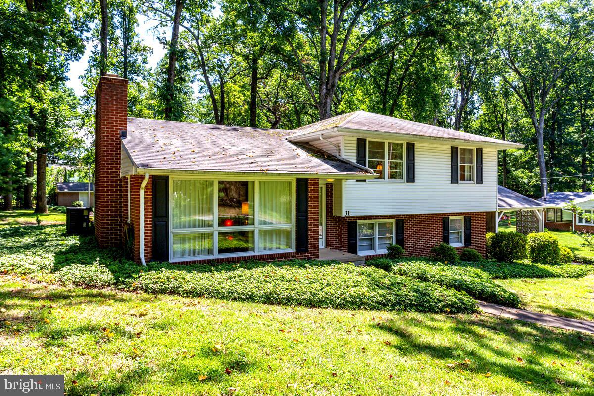 31 Cedarhill Road Randallstown, MD 21133 - Photo 2 of 64 4 Level Split on .44 Acres
