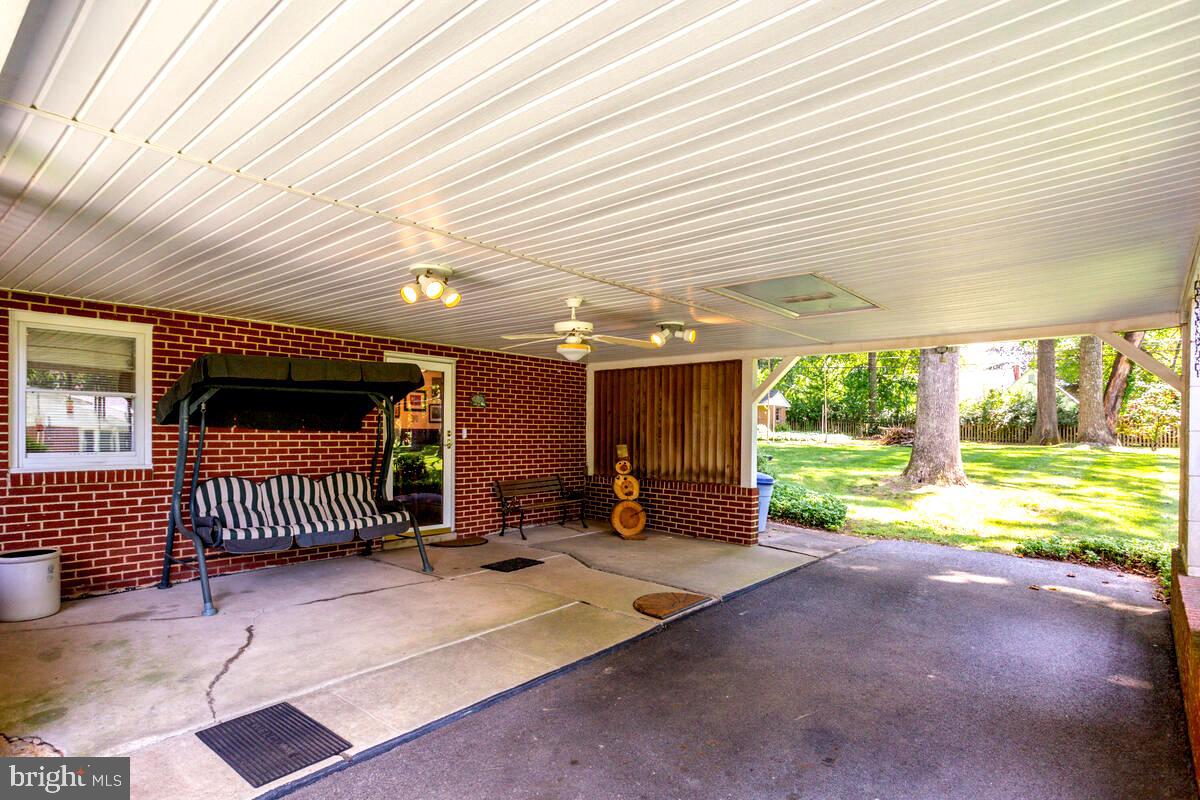 31 Cedarhill Road Randallstown, MD 21133 - Photo 5 of 64 Relax Under the Carport