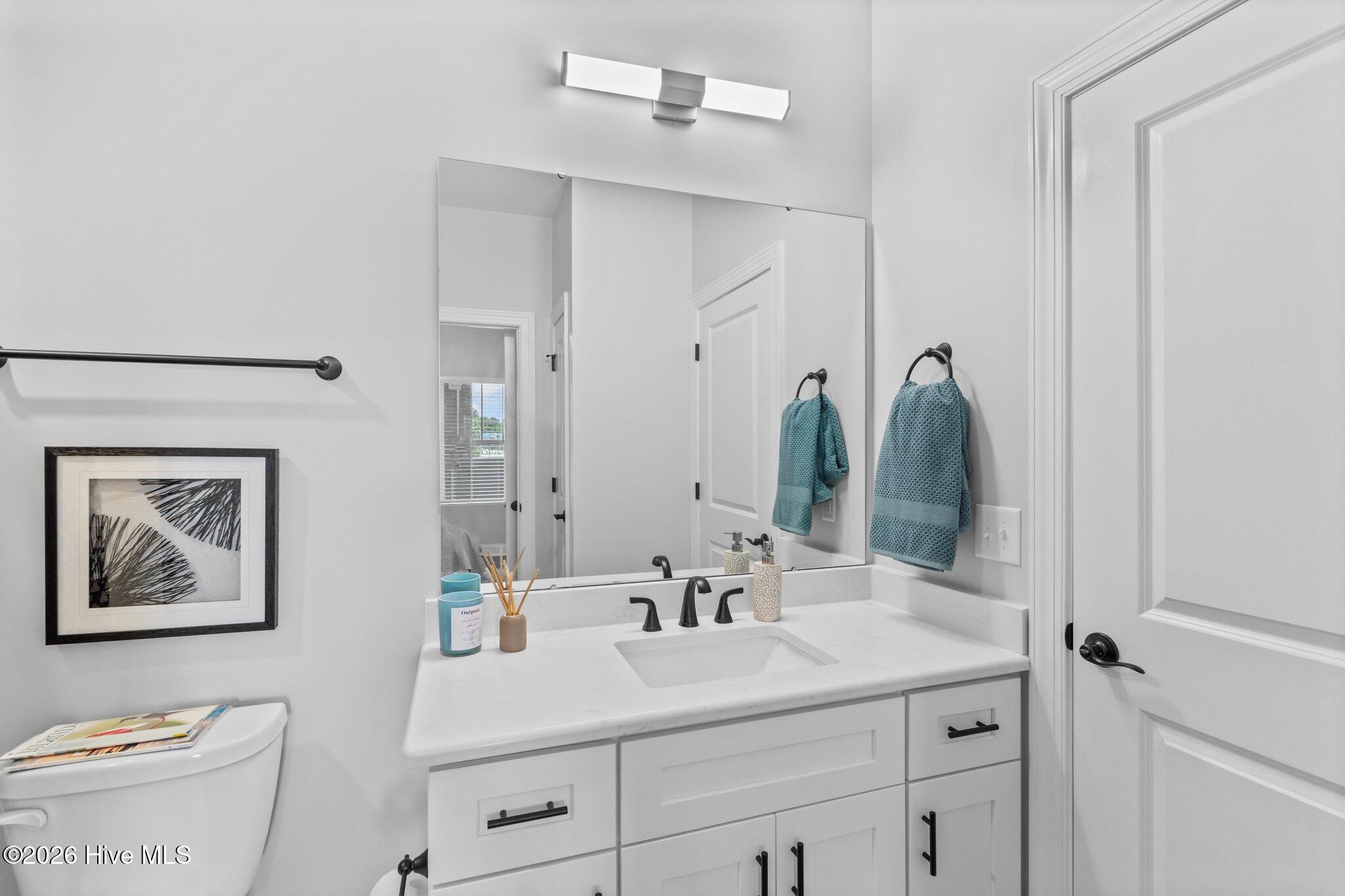 400 Lighthouse Lane, Unit B2 Cedar Point, NC 28584 - Photo 30 of 34 Bathroom 2