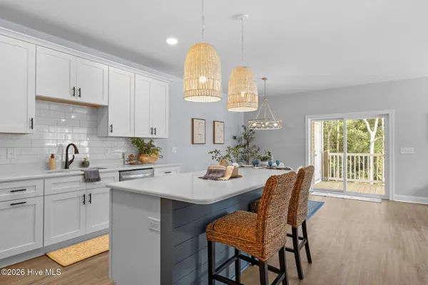 $307,500 | 400 Lighthouse Lane, Unit B2, Cedar Point, NC 28584