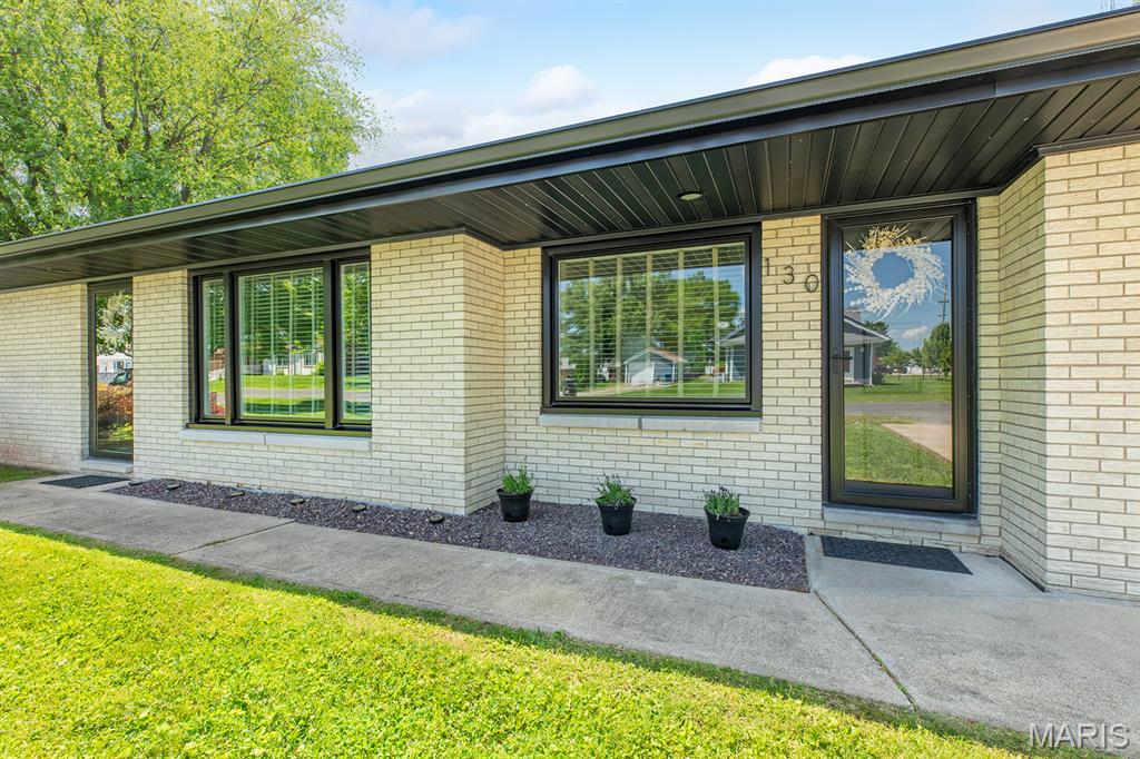 130 2nd Street Hamel, IL 62046 - Photo 4 of 33 Gallery Image 4