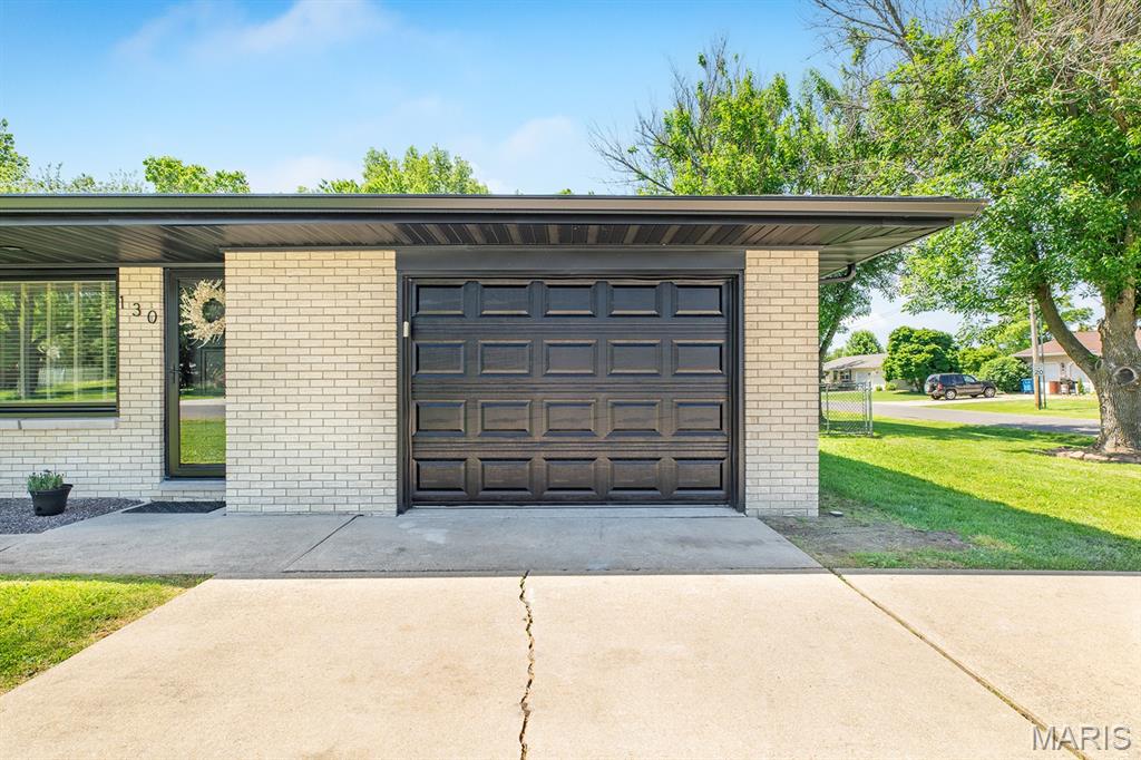 130 2nd Street Hamel, IL 62046 - Photo 6 of 33 Gallery Image 6