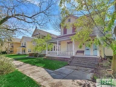 723 East Henry Street, Unit B UPPER Savannah, GA 31401 - Photo 2 of 18