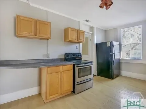 $1,800 | 723 East Henry Street, Unit B UPPER, Savannah, GA 31401