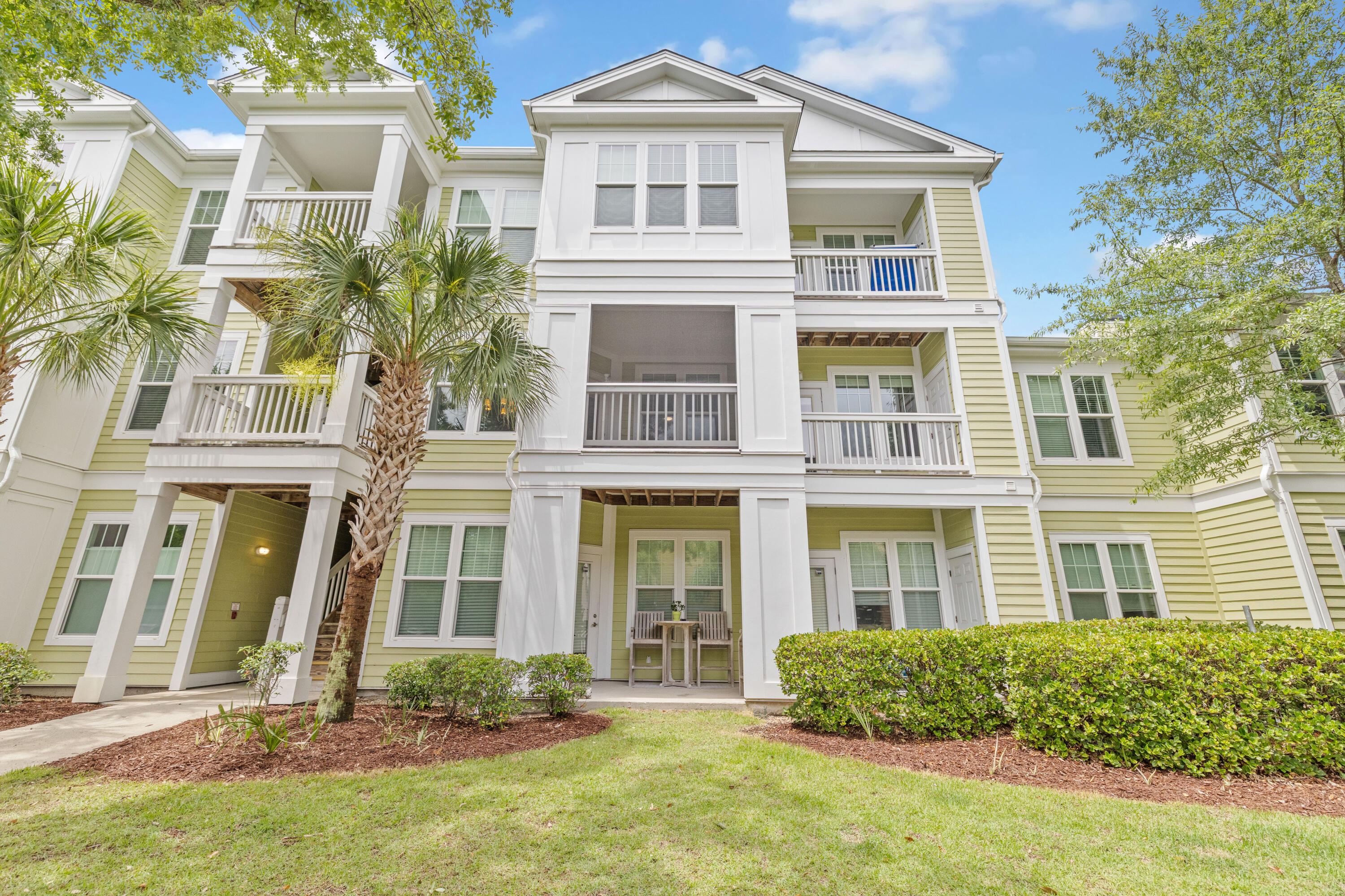 2322 Chatelain Way Mount Pleasant, SC 29464 - Photo 26 of 49
