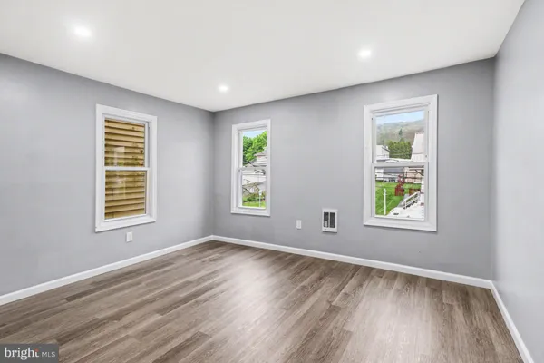 $149,900 | 408 East Wiconisco Avenue, Tower City, PA 17980