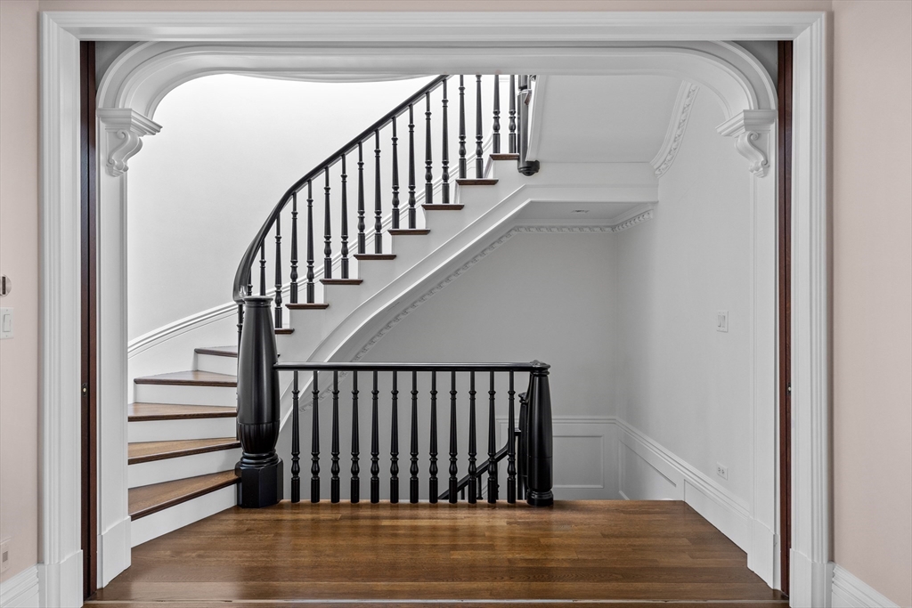 39 Union Park Boston, MA 02118 - Photo 25 of 42