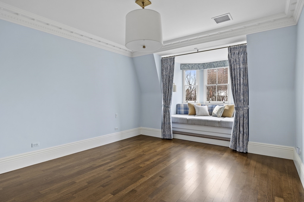 39 Union Park Boston, MA 02118 - Photo 28 of 42