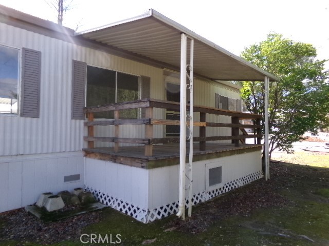 a house view with a outdoor space