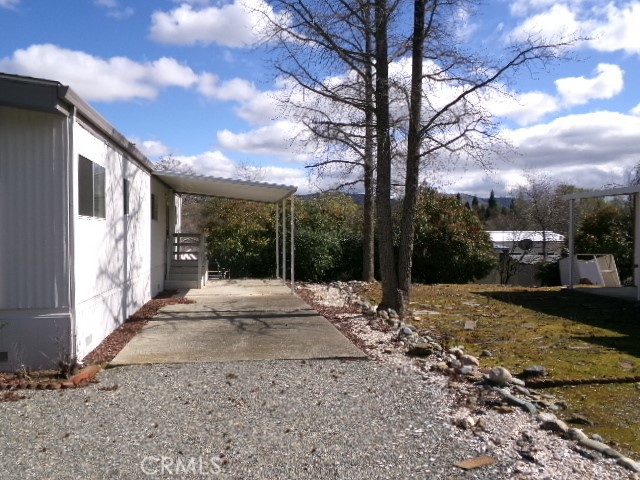 323 Ridgecrest Parkway Oroville, CA 95966 - Photo 3 of 35 a view of backyard with green space