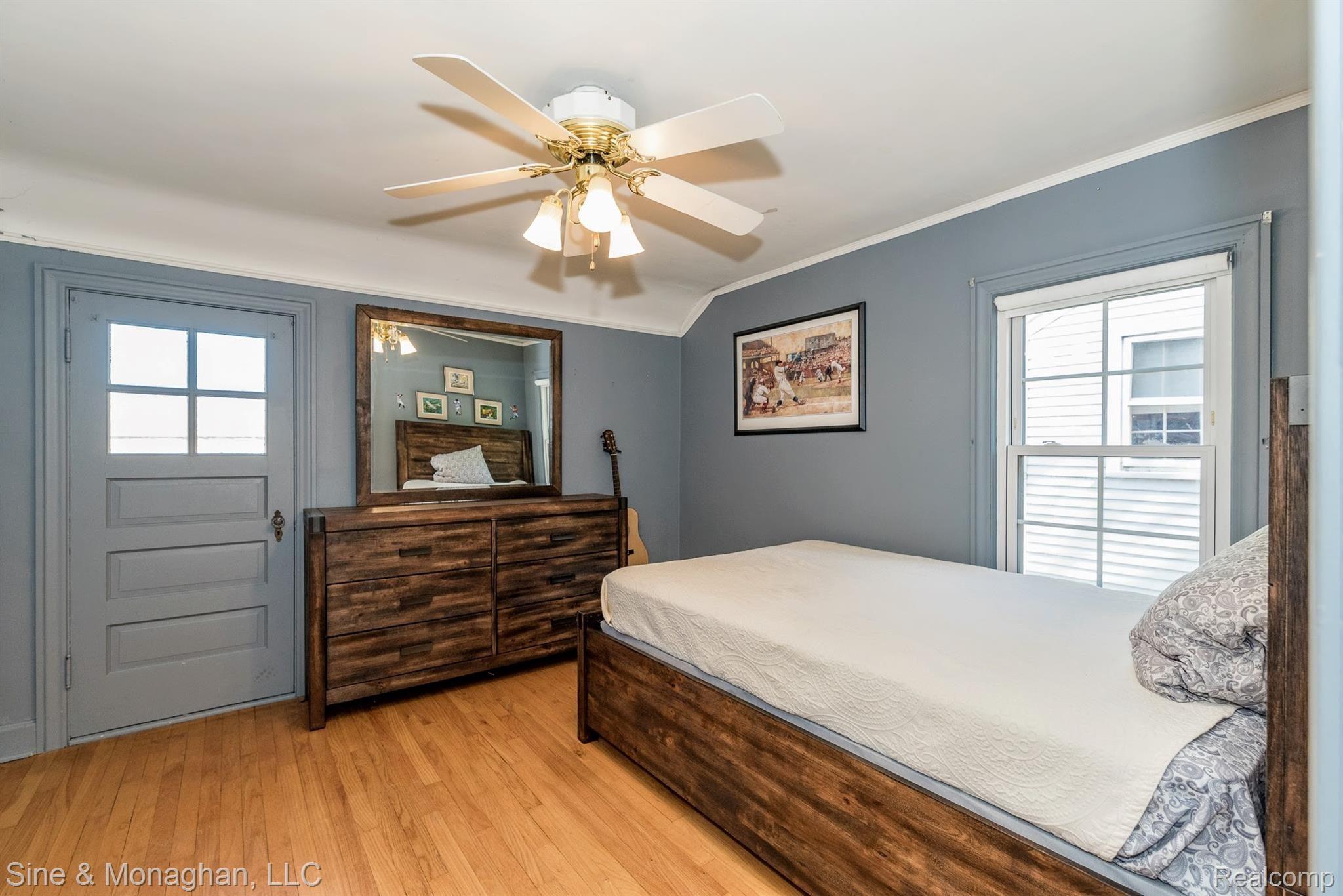 470 Fisher Road Grosse Pointe, MI 48230 - Photo 17 of 33 DSC_0348.jpg