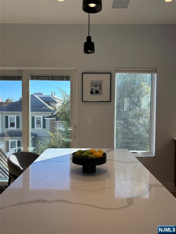 391 B Undercliff Avenue, Unit B Edgewater, NJ 07020 - Photo 4 of 13