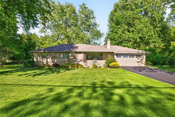 $349,900 | 346 Whiting Road, Webster, NY 14580