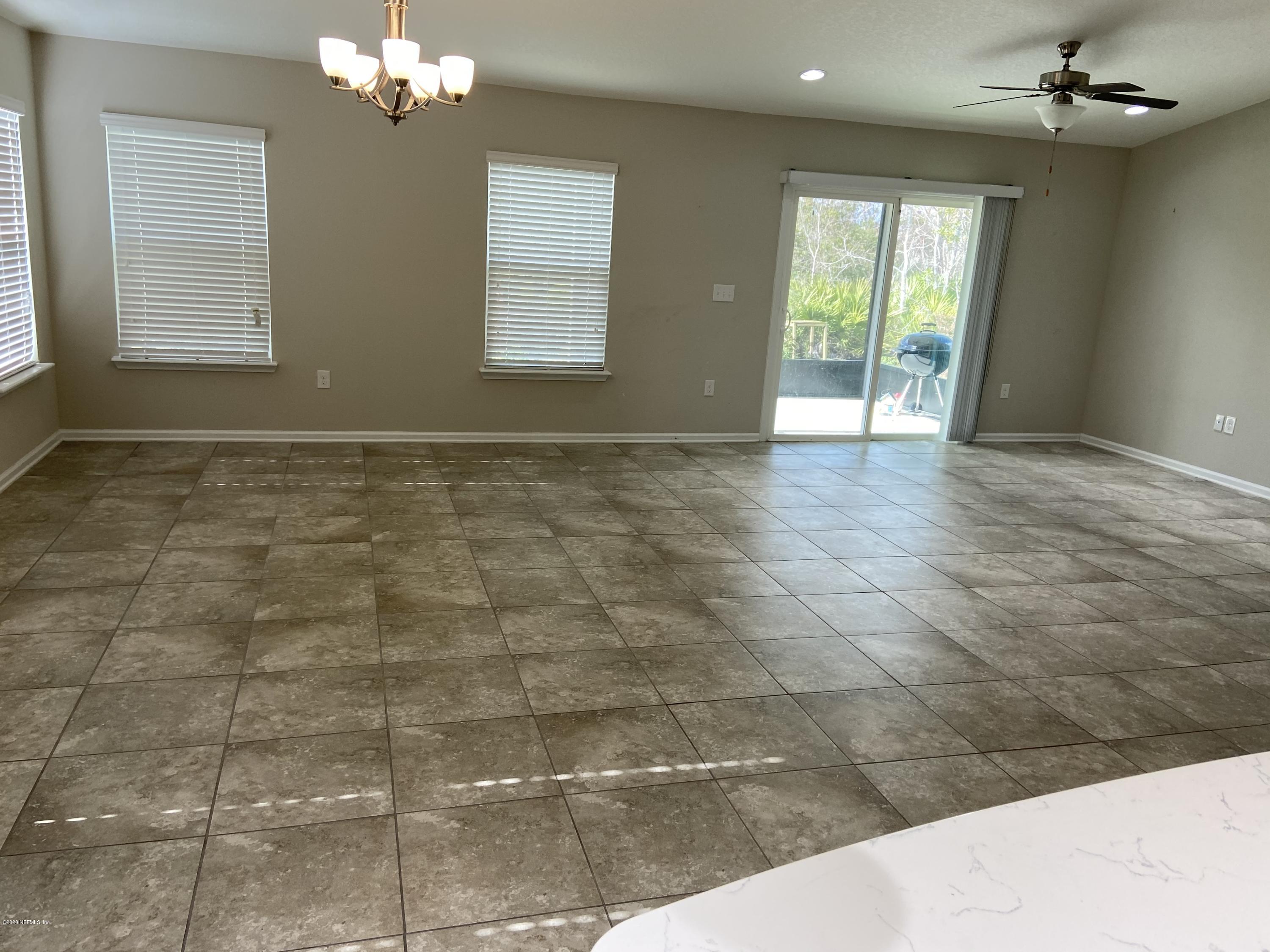 Deer Crossing 585 - Great Room