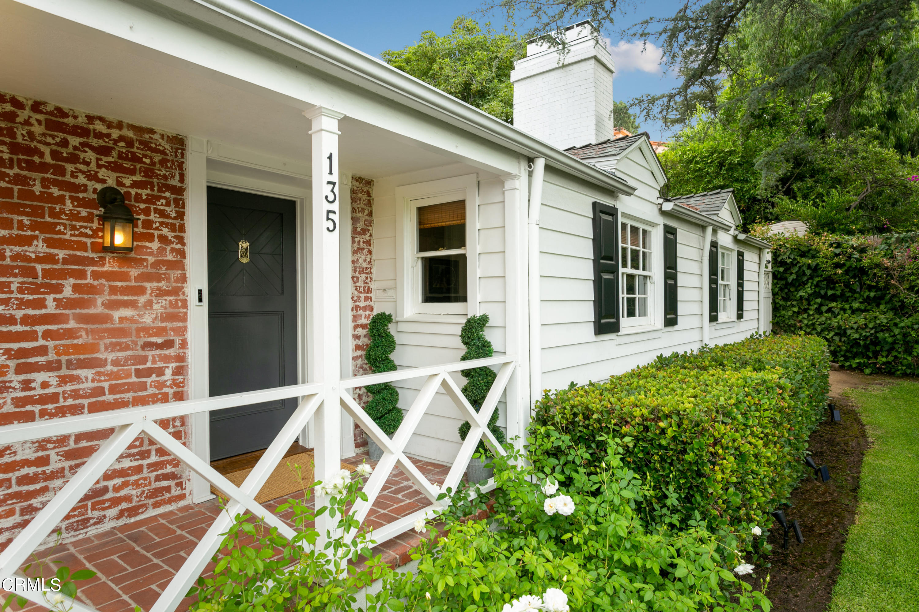 135 Sierra View Road Pasadena, CA 91105 - Photo 2 of 32 135 Sierra View Rd-035