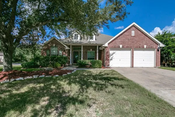 $2,600 | 1718 Bumelia Court, Sugar Land, TX 77479