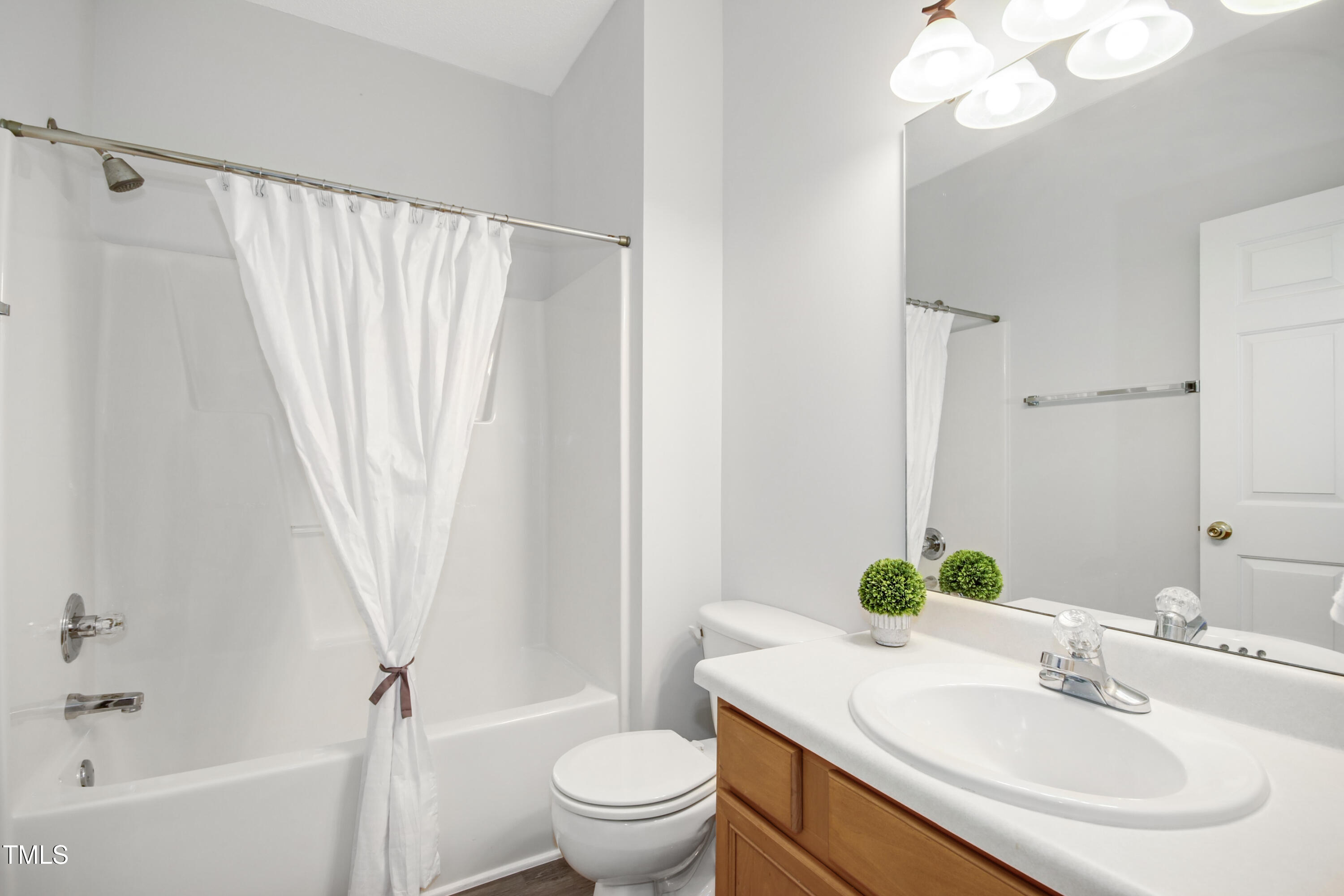 4432 Cottage Stone Drive Raleigh, NC 27616 - Photo 10 of 15 Hall Bathroom