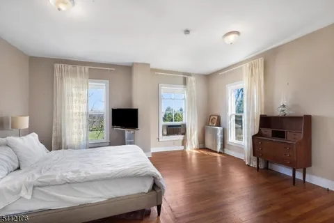 $599,000 | 25 Baptist Church Road, Hampton, NJ 08827