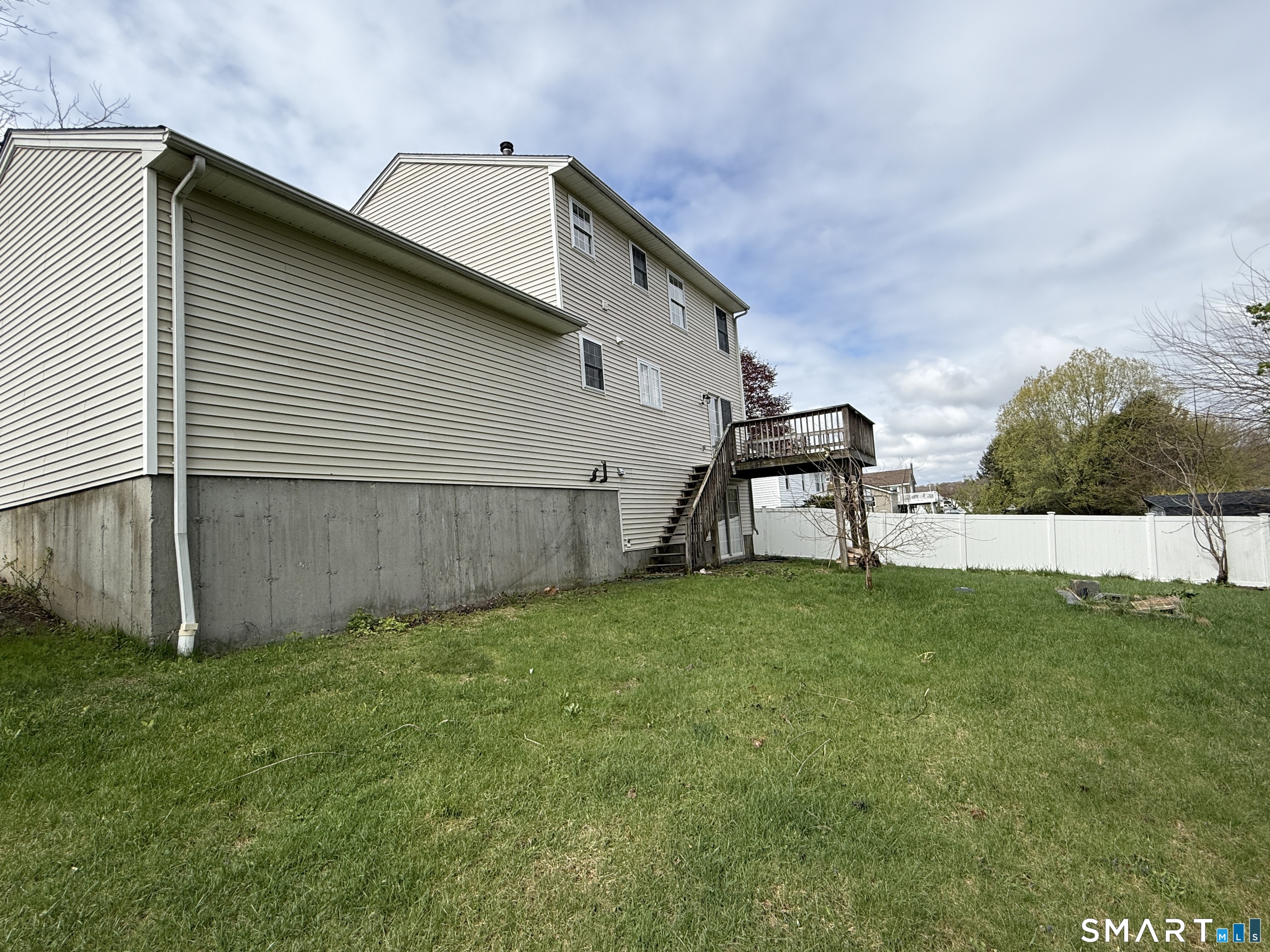 75 Ridgeway Avenue Watertown, CT 06779 - Photo 25 of 26