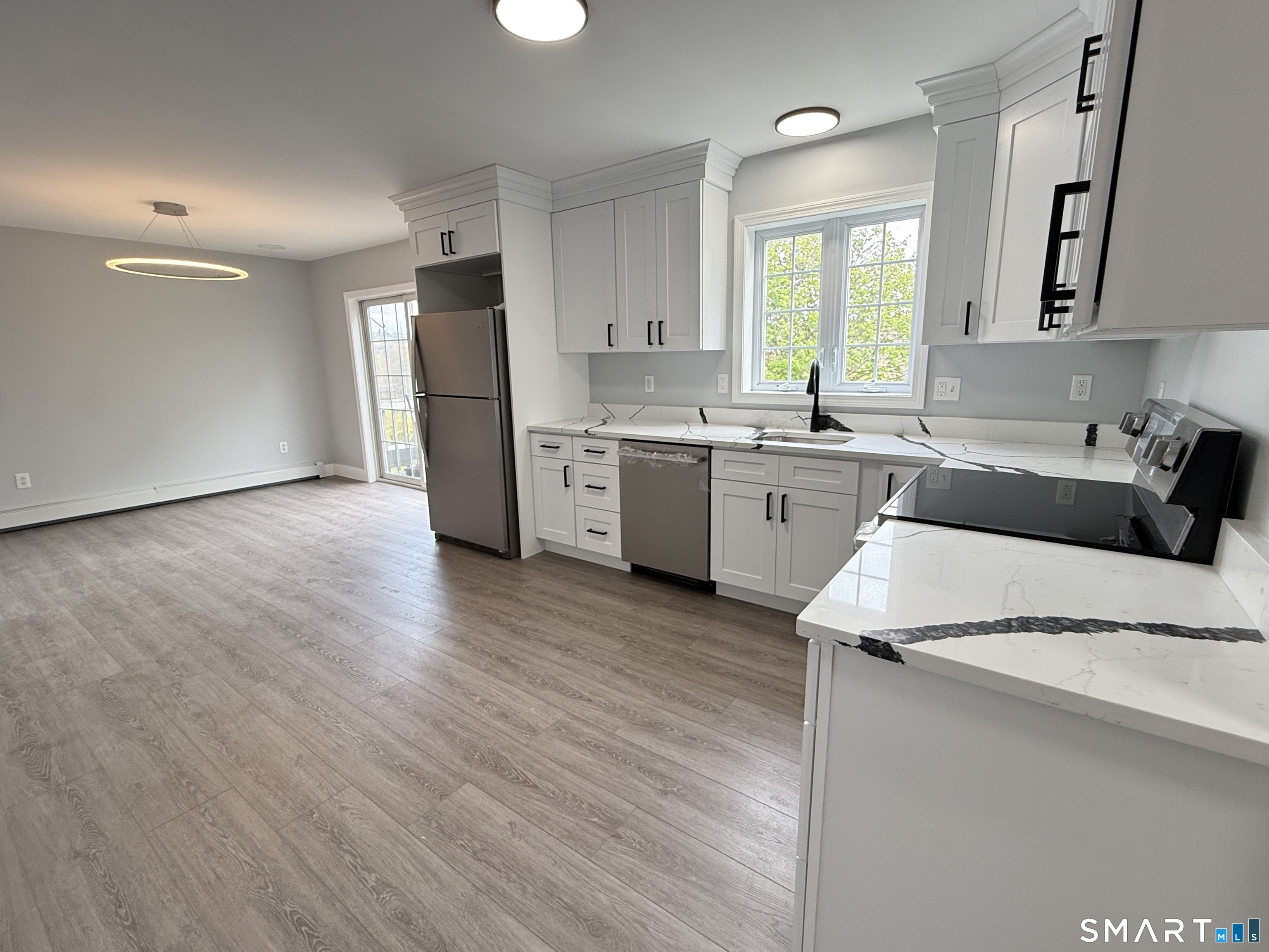75 Ridgeway Avenue Watertown, CT 06779 - Photo 5 of 26 Kitchen