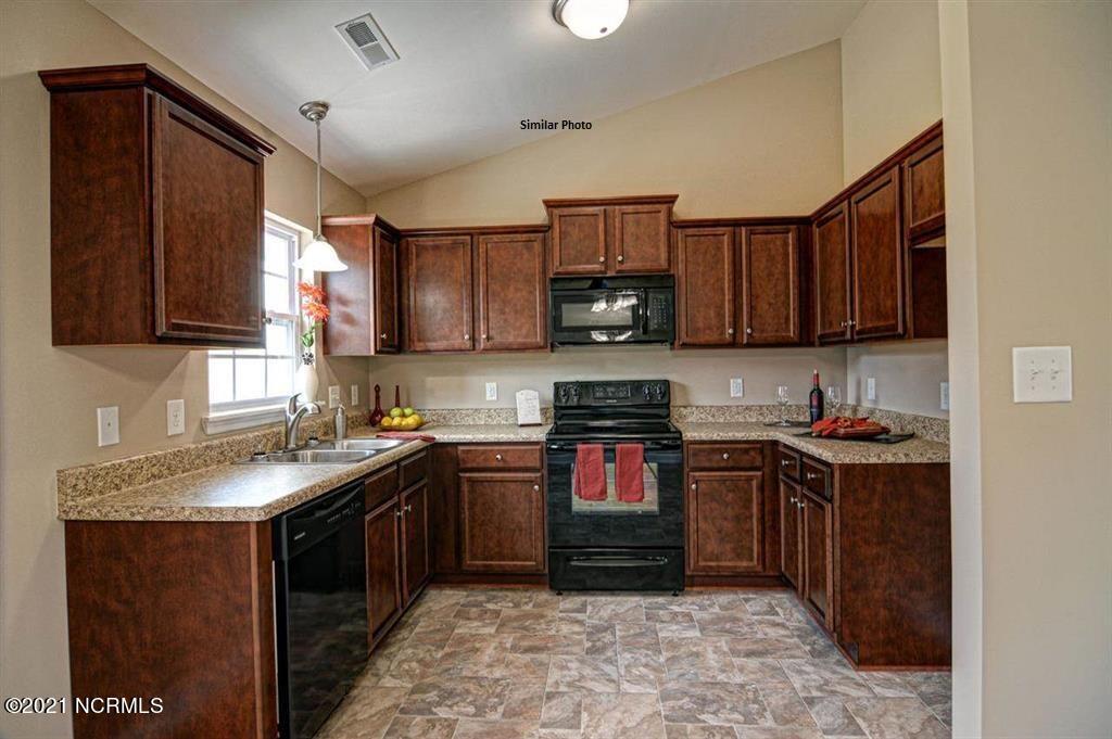 218 North Windy Ridge Road Hubert, NC 28539 - Photo 5 of 14 SIMILAR PHOTO