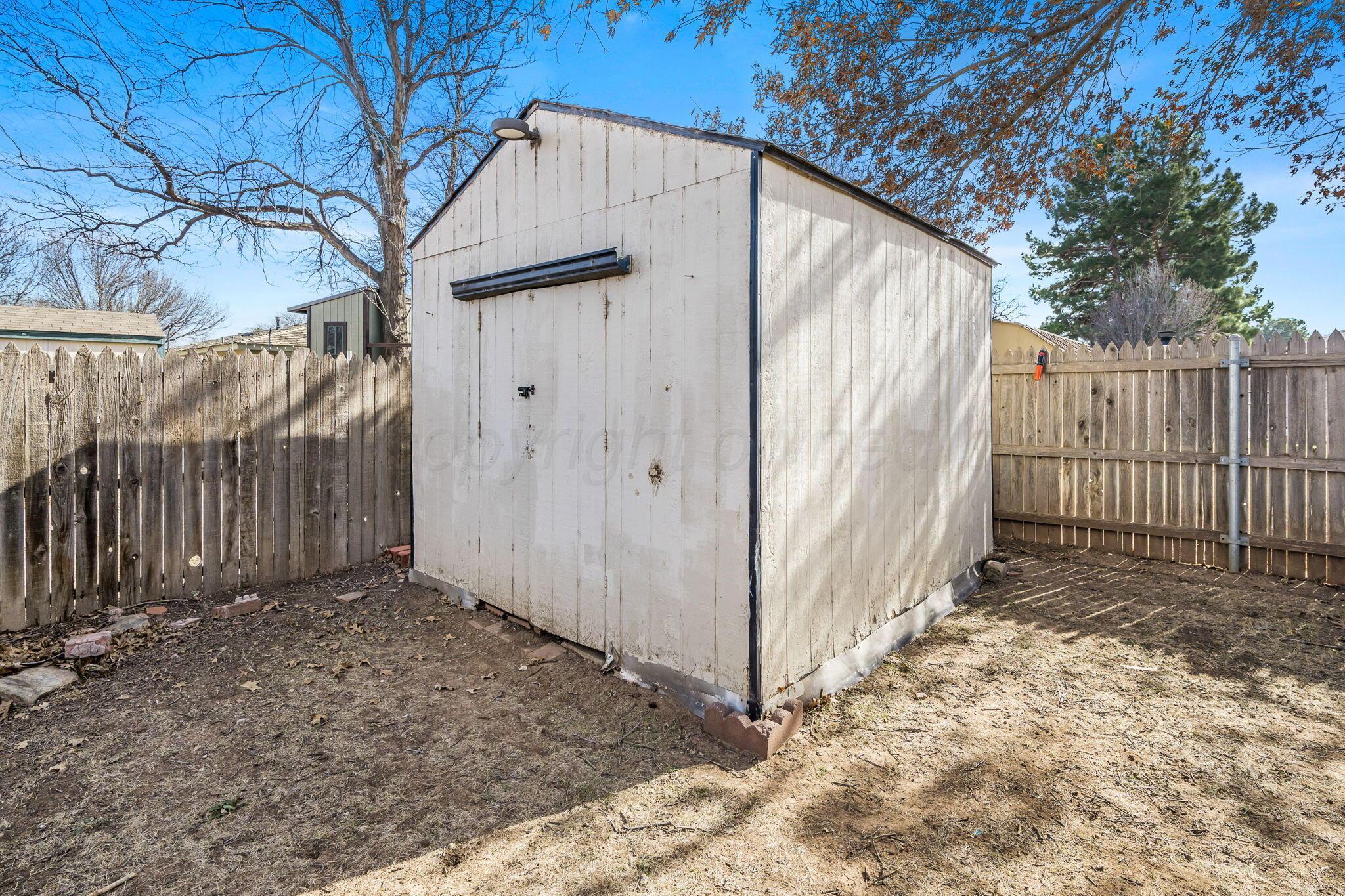 6505 Falcon Road Amarillo, TX 79109 - Photo 5 of 20 6505 Falcon Rd 05