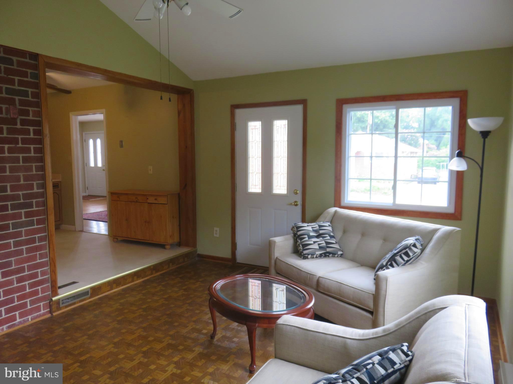 15 Hathaway Road Lutherville-Timonium, MD 21093 - Photo 12 of 30 ENTRANCE FROM DRIVEWAY INTO SUN ROOM