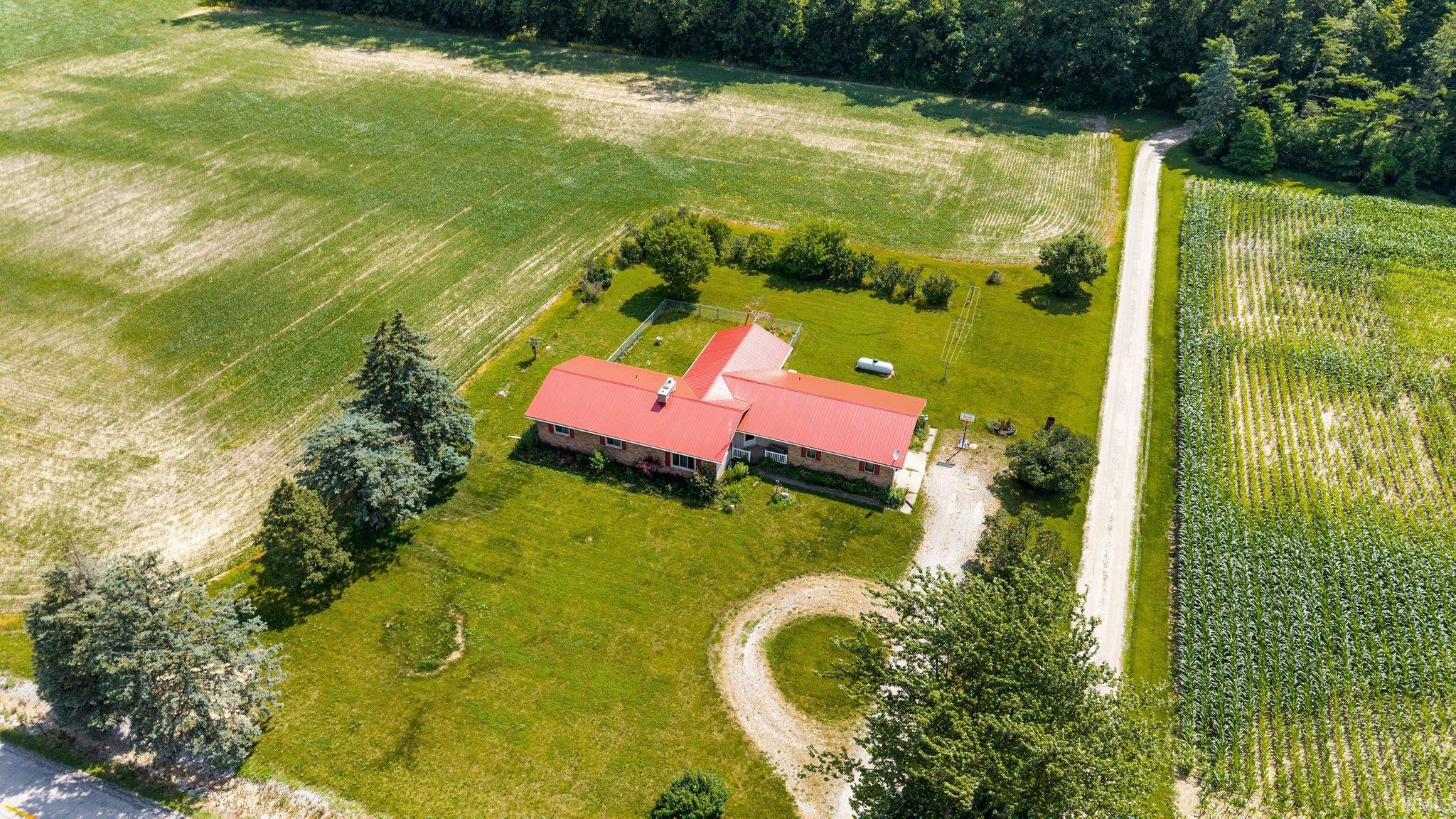 15403 Thiele Road Fort Wayne, IN 46819 - Photo 3 of 31 Gallery Image 3