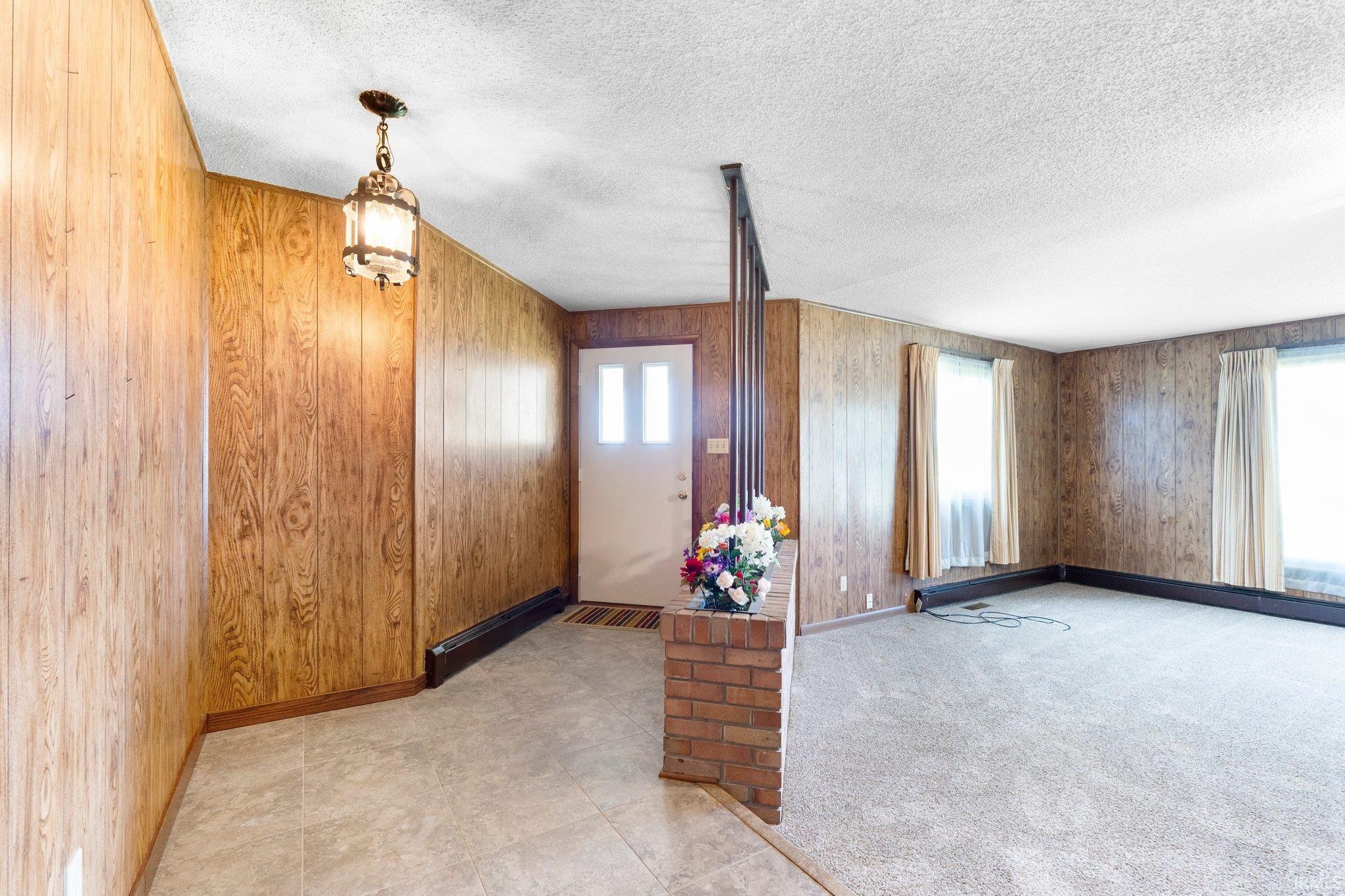 15403 Thiele Road Fort Wayne, IN 46819 - Photo 4 of 31 Gallery Image 4