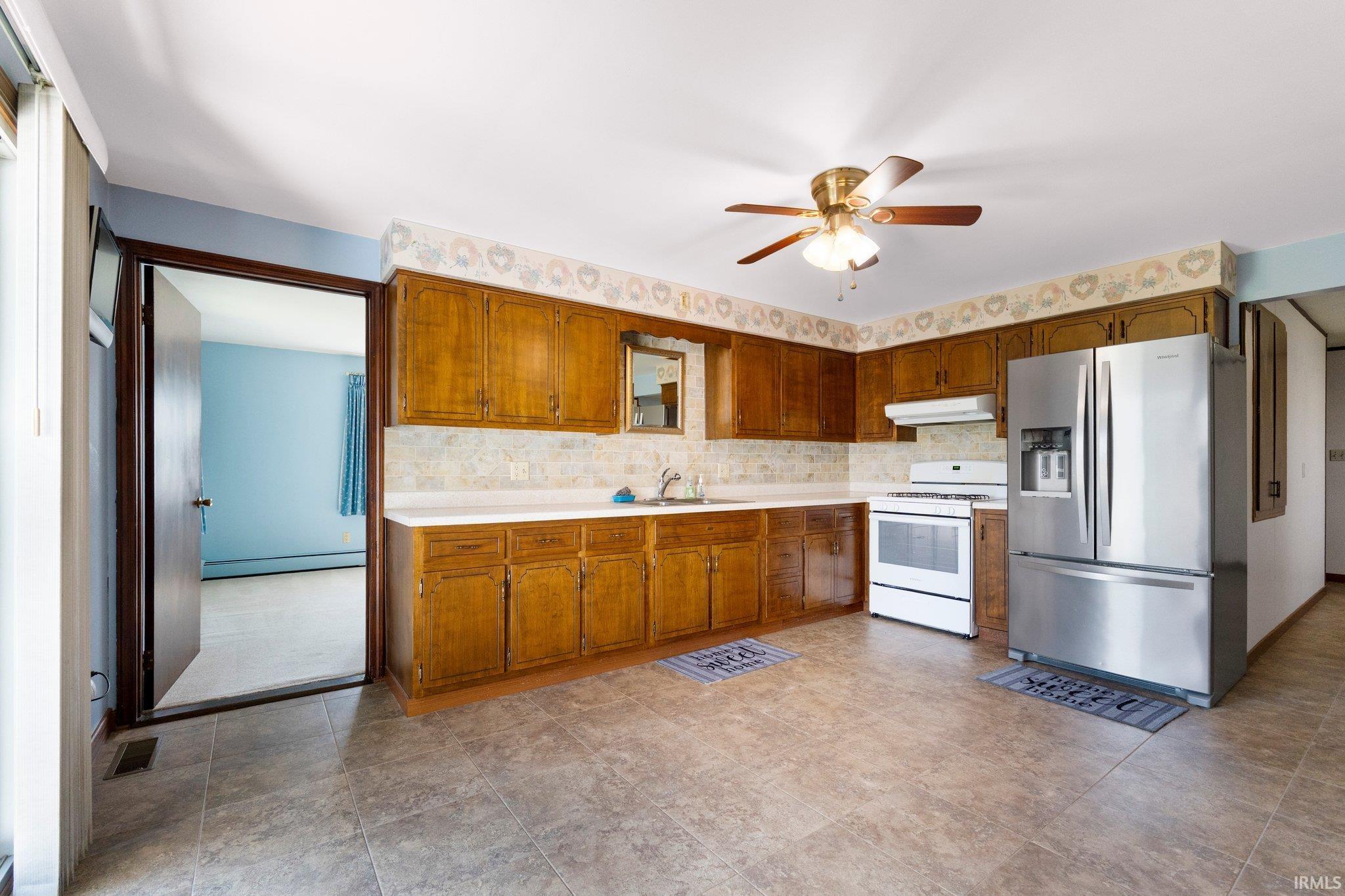 15403 Thiele Road Fort Wayne, IN 46819 - Photo 9 of 31 Gallery Image 9