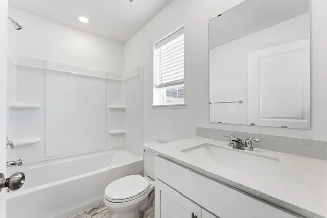 $329,900 | 21770 Lilac Lane, Farmington, MN 55024