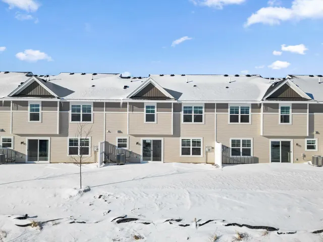 $329,900 | 21770 Lilac Lane, Farmington, MN 55024