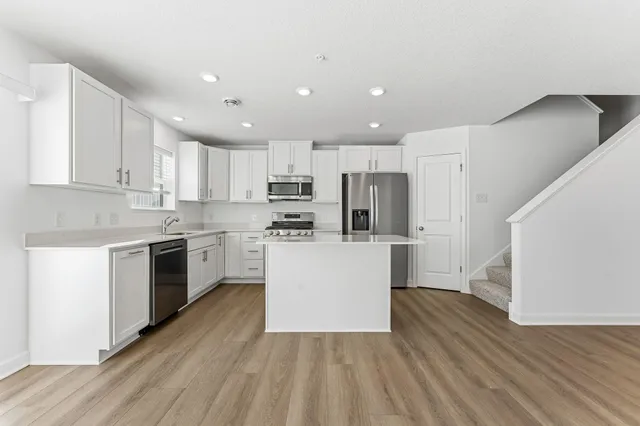 $329,900 | 21770 Lilac Lane, Farmington, MN 55024