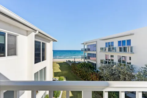 $829,000 | 1203 Hillsboro Mile, Unit P3, Hillsboro Beach, FL 33062