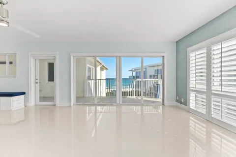 $829,000 | 1203 Hillsboro Mile, Unit P3, Hillsboro Beach, FL 33062