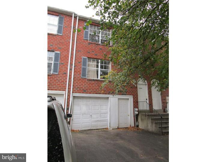 9433 Woodbridge Road Philadelphia, PA 19114 - Photo 2 of 25