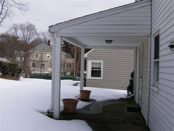 94 Woodside Road Medford, MA 02155 - Photo 18 of 21 Gallery Image 18