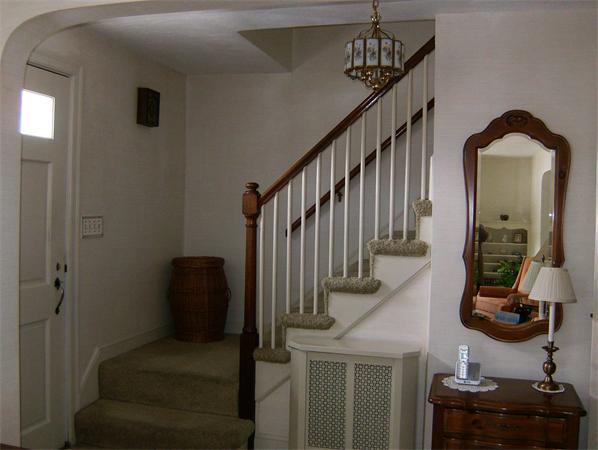 94 Woodside Road Medford, MA 02155 - Photo 3 of 21 Gallery Image 3