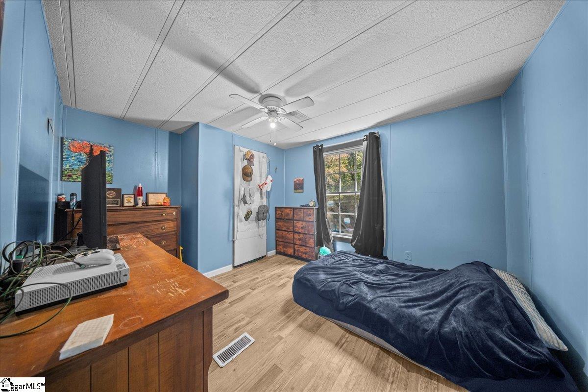 1660 Kilgore Bridge Road Woodruff, SC 29388 - Photo 14 of 50