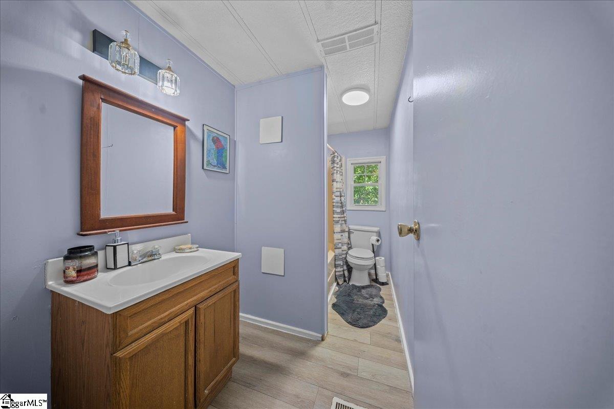 1660 Kilgore Bridge Road Woodruff, SC 29388 - Photo 17 of 50