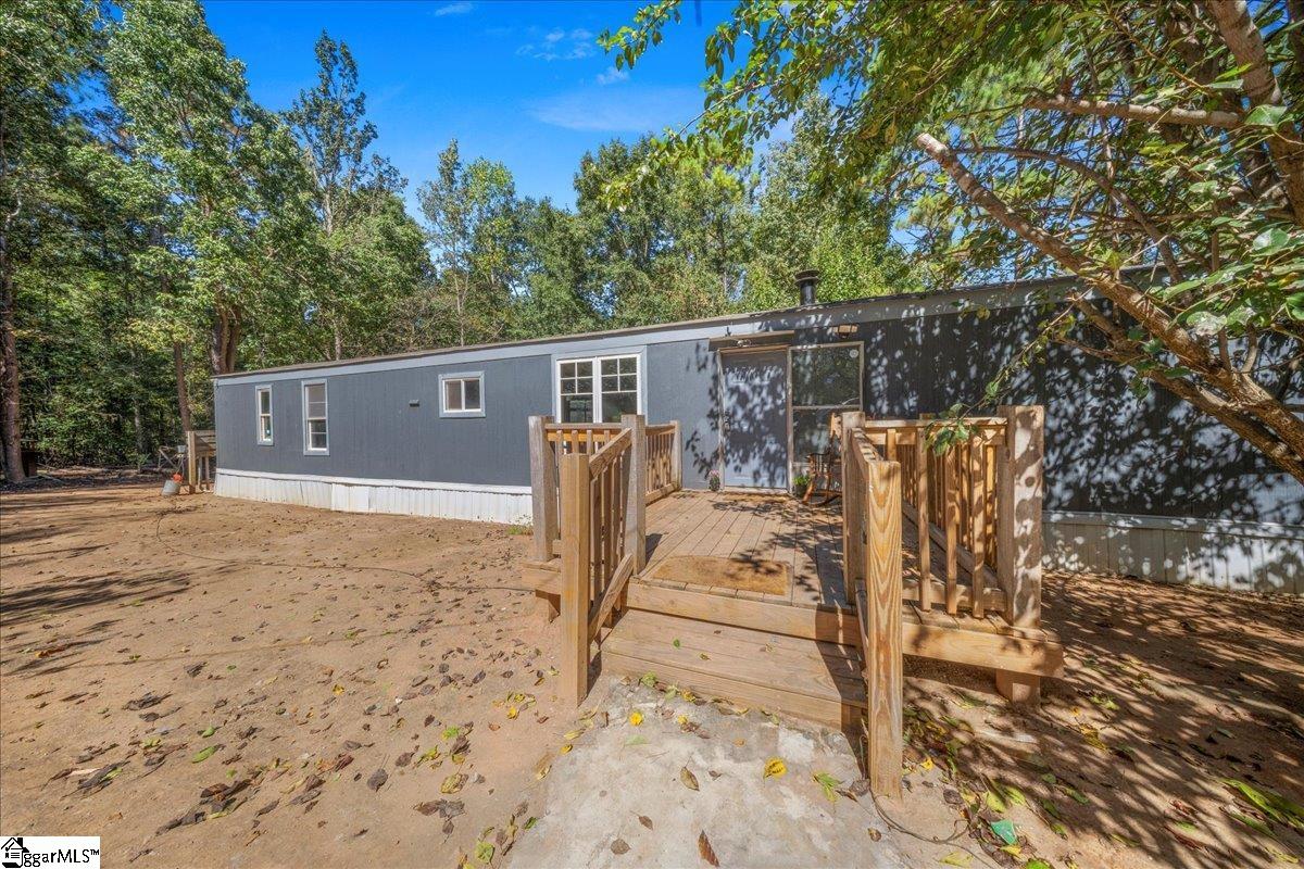 1660 Kilgore Bridge Road Woodruff, SC 29388 - Photo 2 of 50