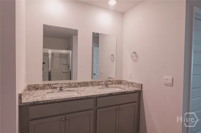 $2,500 | 411 Coconut Drive, Bloomingdale, GA 31302